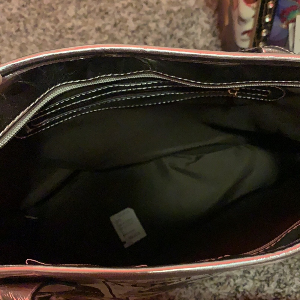 Purse - Picture 2 of 3
